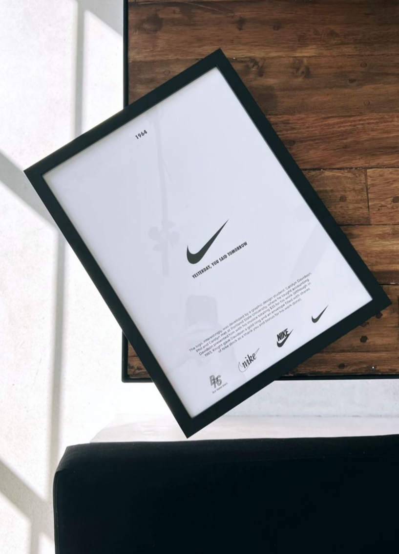 Logo de Nike - Yesterday, you said tomorrow